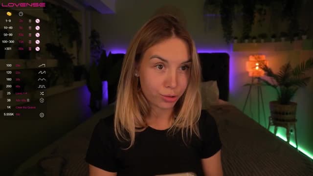 Gallery image thumbnail from Tilli's myfreecams stream on, 05/01/2024, 08:21 image 16 of 20