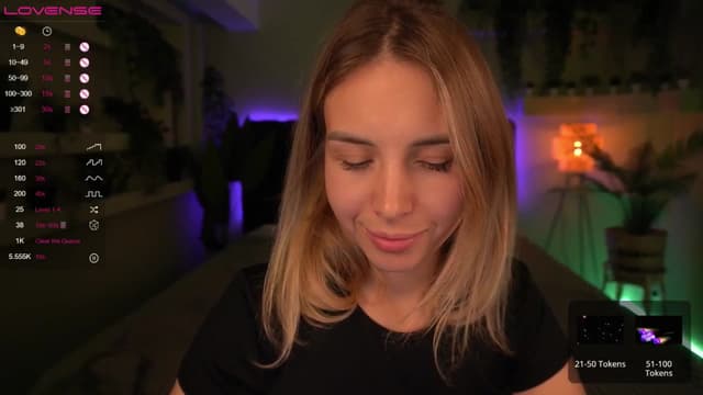 Gallery image thumbnail from Tilli's myfreecams stream on, 05/01/2024, 08:21 image 14 of 20