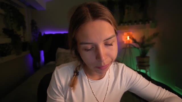 Gallery image thumbnail from Tilli's myfreecams stream on, 05/02/2024, 06:06 image 8 of 20