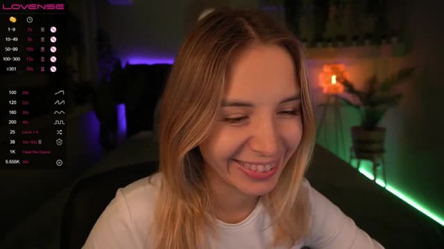Gallery image thumbnail from Tilli's myfreecams stream on, 05/02/2024, 08:12 image 20 of 20