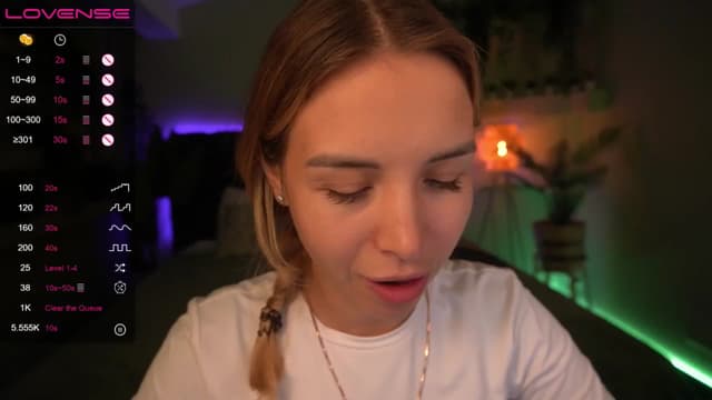 Gallery image thumbnail from Tilli's myfreecams stream on, 05/02/2024, 08:12 image 10 of 20