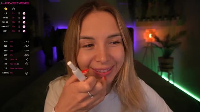 Gallery image thumbnail from Tilli's myfreecams stream on, 05/02/2024, 08:12 image 19 of 20