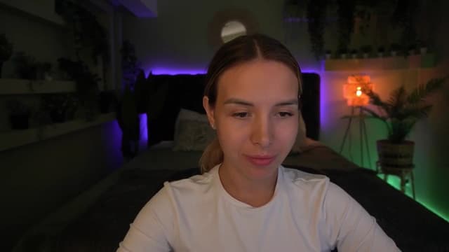 Gallery image thumbnail from Tilli's myfreecams stream on, 05/02/2024, 11:53 image 13 of 20