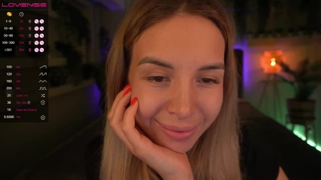 Gallery image thumbnail from Tilli's myfreecams stream on, 05/04/2024, 09:16 image 8 of 20