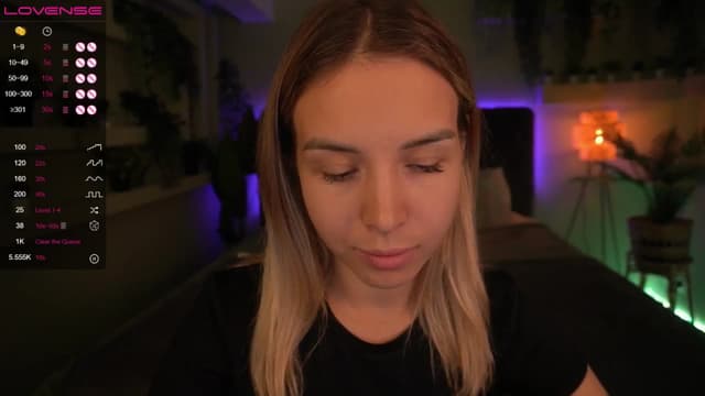 Gallery image thumbnail from Tilli's myfreecams stream on, 05/04/2024, 09:16 image 17 of 20