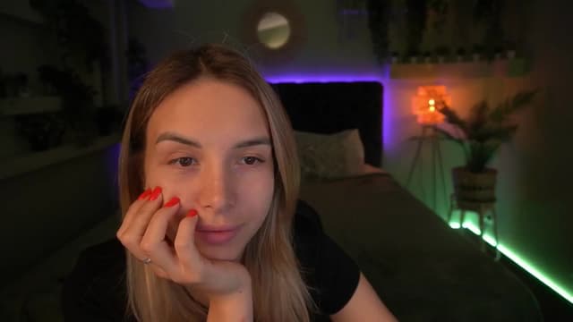 Gallery image thumbnail from Tilli's myfreecams stream on, 05/07/2024, 06:07 image 7 of 20