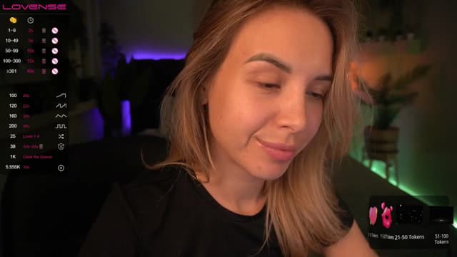 Gallery image thumbnail from Tilli's myfreecams stream on, 05/07/2024, 07:01 image 17 of 20