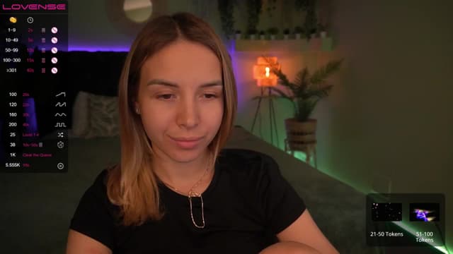Gallery image thumbnail from Tilli's myfreecams stream on, 05/07/2024, 08:38 image 18 of 20