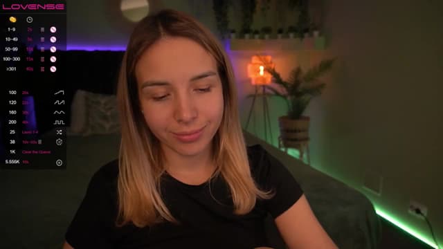 Gallery image thumbnail from Tilli's myfreecams stream on, 05/07/2024, 08:38 image 13 of 20