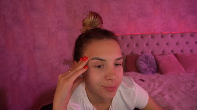 Gallery image thumbnail from Tilli's myfreecams stream on, 05/08/2024, 11:51 image 17 of 20
