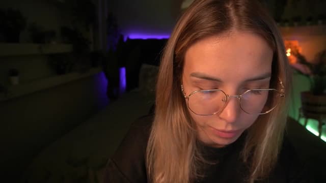 Gallery image thumbnail from Tilli's myfreecams stream on, 05/09/2024, 08:00 image 1 of 20
