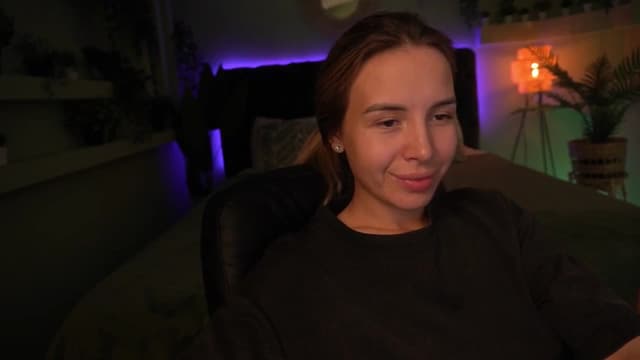 Gallery image thumbnail from Tilli's myfreecams stream on, 05/09/2024, 09:07 image 13 of 20