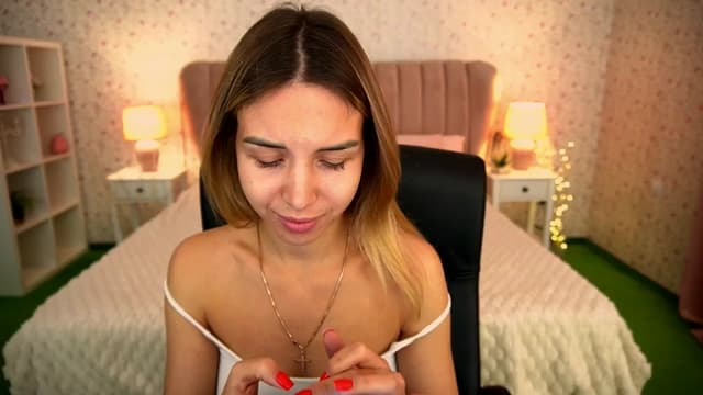 Gallery image thumbnail from Tilli's myfreecams stream on, 05/11/2024, 06:52 image 5 of 20