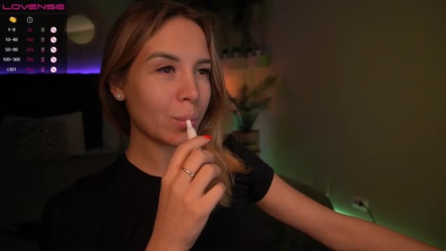 Gallery image thumbnail from Tilli's myfreecams stream on, 05/13/2024, 10:33 image 2 of 20