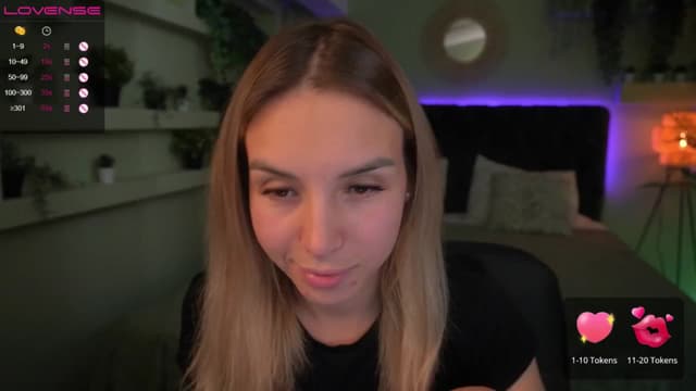 Gallery image thumbnail from Tilli's myfreecams stream on, 05/13/2024, 11:35 image 7 of 20