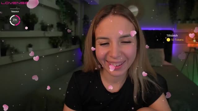 Gallery image thumbnail from Tilli's myfreecams stream on, 05/13/2024, 11:35 image 14 of 20