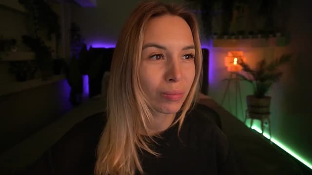 Gallery image thumbnail from Tilli's myfreecams stream on, 05/14/2024, 06:43 image 1 of 20