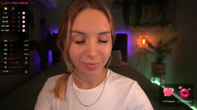 Gallery image thumbnail from Tilli's myfreecams stream on, 05/15/2024, 09:12 image 10 of 20