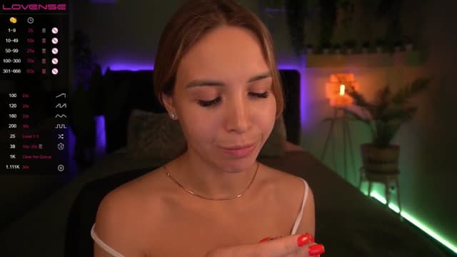 Gallery image thumbnail from Tilli's myfreecams stream on, 05/15/2024, 09:12 image 17 of 20