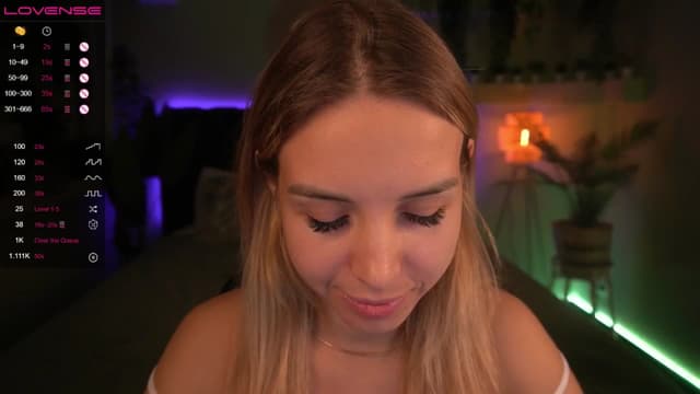 Gallery image thumbnail from Tilli's myfreecams stream on, 05/15/2024, 09:12 image 14 of 20