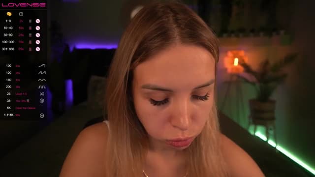 Gallery image thumbnail from Tilli's myfreecams stream on, 05/15/2024, 09:48 image 3 of 20