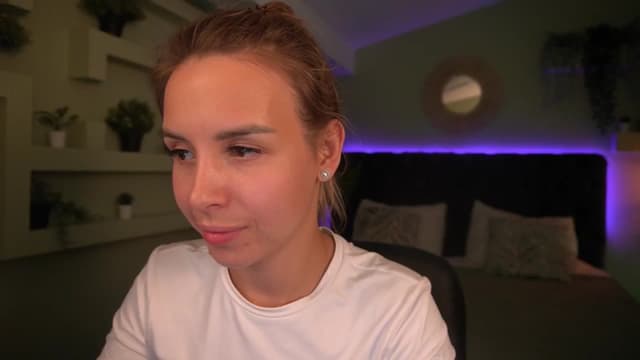 Gallery image thumbnail from Tilli's myfreecams stream on, 05/15/2024, 13:15 image 9 of 20