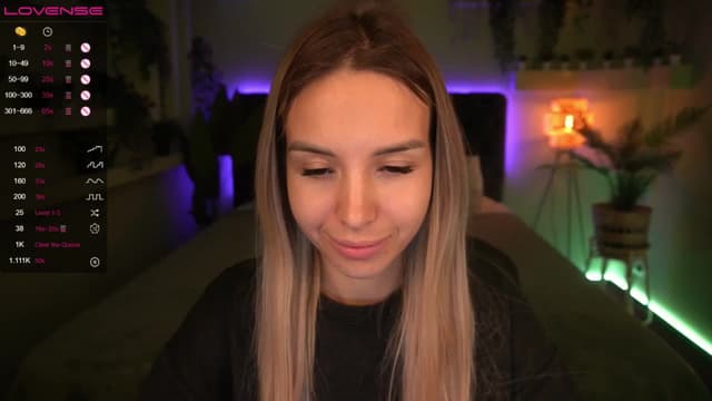 Gallery image thumbnail from Tilli's myfreecams stream on, 05/18/2024, 08:03 image 12 of 20