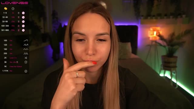Gallery image thumbnail from Tilli's myfreecams stream on, 05/18/2024, 08:03 image 13 of 20