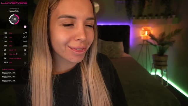 Gallery image thumbnail from Tilli's myfreecams stream on, 05/18/2024, 08:03 image 3 of 20