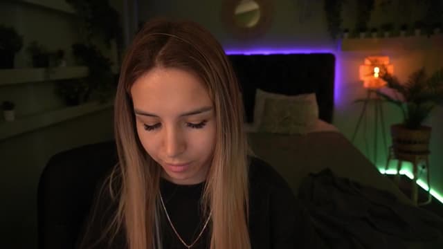 Gallery image thumbnail from Tilli's myfreecams stream on, 05/20/2024, 07:17 image 13 of 20
