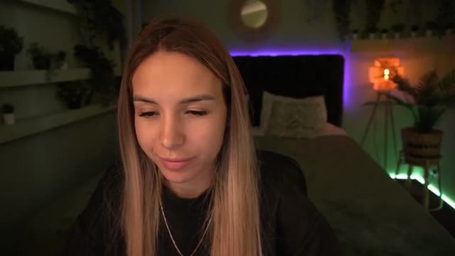 Gallery image thumbnail from Tilli's myfreecams stream on, 05/20/2024, 08:33 image 10 of 20