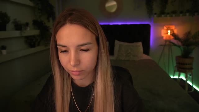 Gallery image thumbnail from Tilli's myfreecams stream on, 05/20/2024, 08:33 image 9 of 20