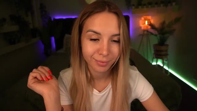Gallery image thumbnail from Tilli's myfreecams stream on, 05/21/2024, 08:41 image 3 of 20