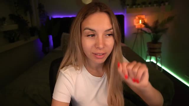 Gallery image thumbnail from Tilli's myfreecams stream on, 05/21/2024, 08:41 image 8 of 20