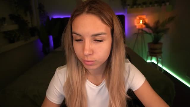Gallery image thumbnail from Tilli's myfreecams stream on, 05/21/2024, 08:41 image 6 of 20