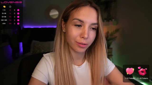 Gallery image thumbnail from Tilli's myfreecams stream on, 05/21/2024, 11:24 image 2 of 20