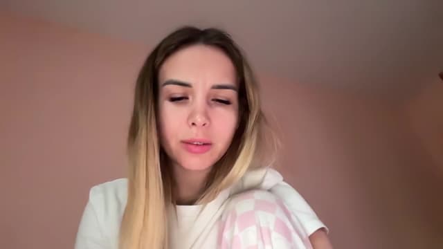 Gallery image thumbnail from Tilli's myfreecams stream on, 05/22/2024, 05:56 image 3 of 20