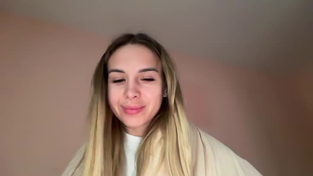 Gallery image thumbnail from Tilli's myfreecams stream on, 05/22/2024, 05:56 image 8 of 20