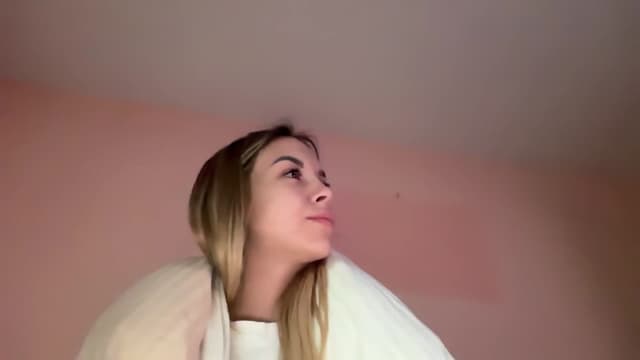 Gallery image thumbnail from Tilli's myfreecams stream on, 05/22/2024, 05:56 image 12 of 20