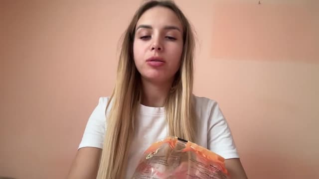 Gallery image thumbnail from Tilli's myfreecams stream on, 05/22/2024, 08:57 image 7 of 20