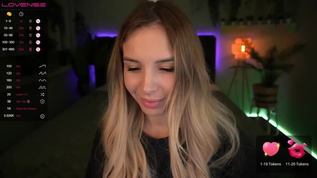 Gallery image thumbnail from Tilli's myfreecams stream on, 05/23/2024, 08:00 image 6 of 20