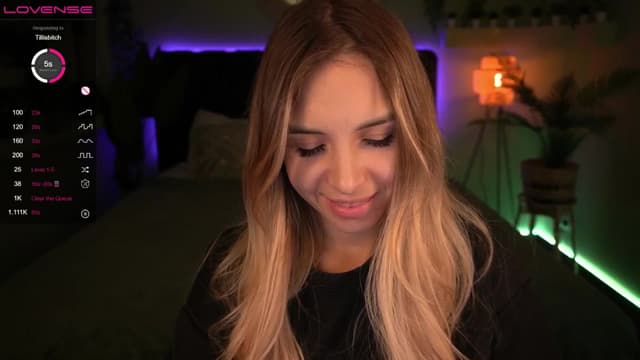 Gallery image thumbnail from Tilli's myfreecams stream on, 05/23/2024, 11:25 image 6 of 20