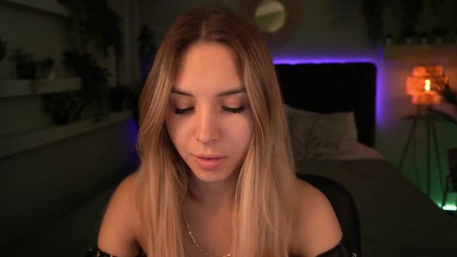 Gallery image thumbnail from Tilli's myfreecams stream on, 05/24/2024, 09:56 image 9 of 20