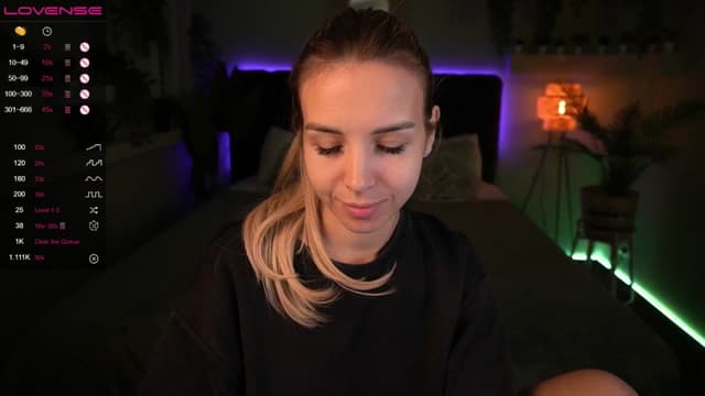 Gallery image thumbnail from Tilli's myfreecams stream on, 05/27/2024, 08:28 image 13 of 20