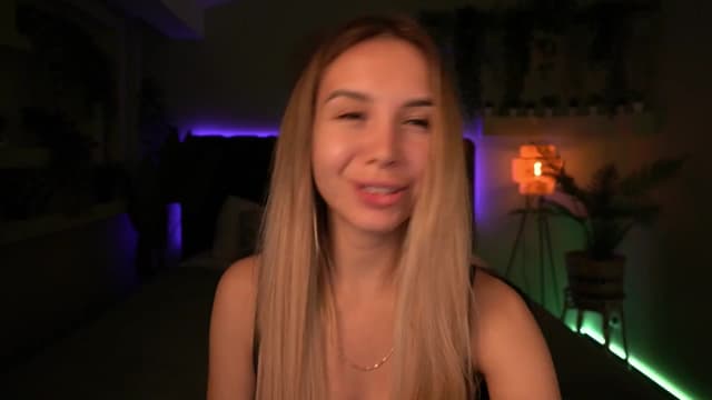 Gallery image thumbnail from Tilli's myfreecams stream on, 05/29/2024, 09:27 image 11 of 20
