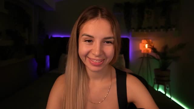 Gallery image thumbnail from Tilli's myfreecams stream on, 05/29/2024, 09:27 image 13 of 20