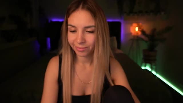 Gallery image thumbnail from Tilli's myfreecams stream on, 05/29/2024, 11:09 image 18 of 20