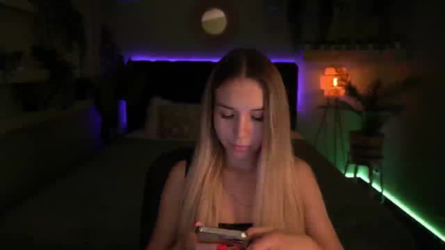 Gallery image thumbnail from Tilli's myfreecams stream on, 05/29/2024, 12:41 image 1 of 20