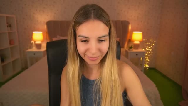 Gallery image thumbnail from Tilli's myfreecams stream on, 05/30/2024, 08:23 image 19 of 20