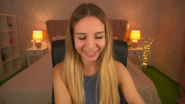 Gallery image thumbnail from Tilli's myfreecams stream on, 05/30/2024, 08:23 image 8 of 20